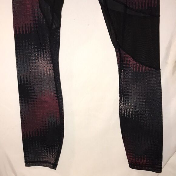 TLF Apparel Women's Multicolor Mesh Long Length Athletic Leggings Size Small - Picture 2 of 7